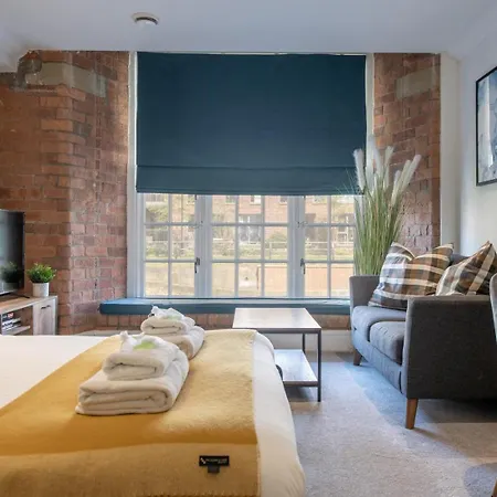 Chocolets - The Rowntree Lägenhet